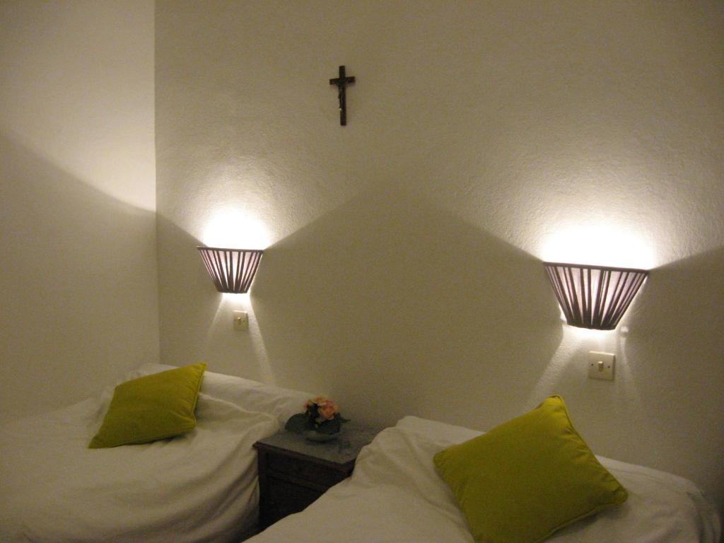 Hotel Notre Dame De Fourviere Lourdes Cameră foto